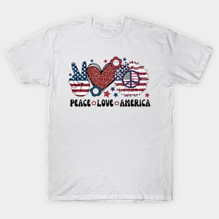 Peace Love America US Flag Groovy Freedom Day 4th Of July T-Shirt